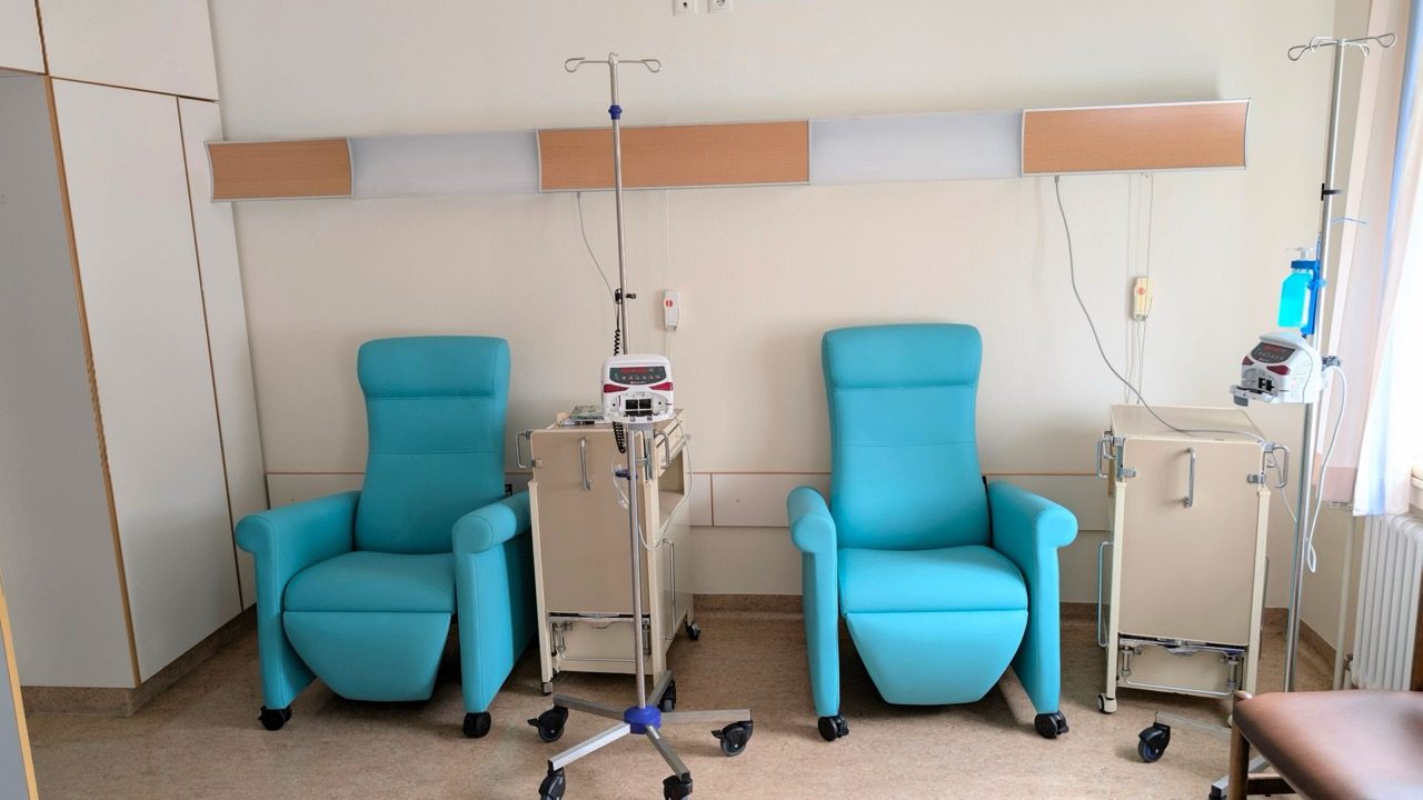 Dialysis floor